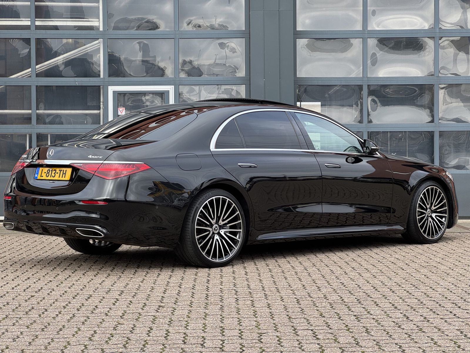 Mercedes-Benz S 450 S 4-Matic Lang AMG Line - Samsaru's Car Outlet