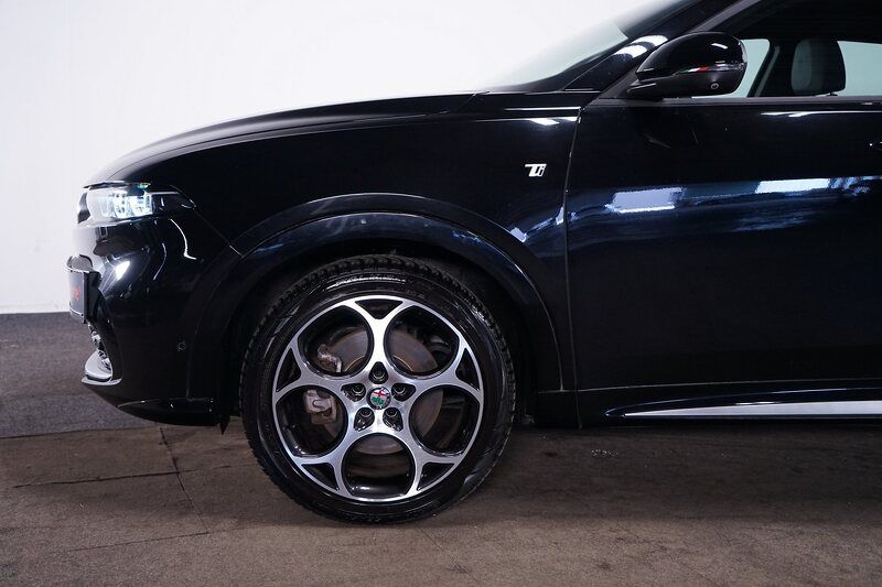 Alfa Romeo Tonale 1.5 VGT Hybrid Ti Aut.*Matrix*Kamera*Keyl