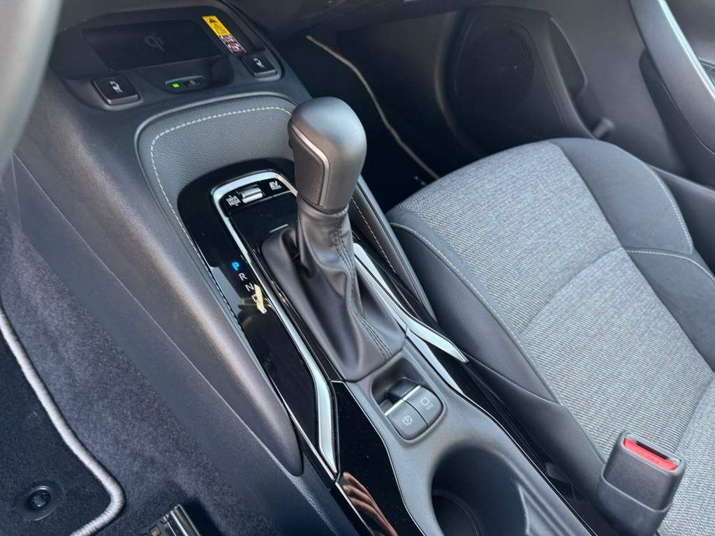 Toyota Corolla Touring Sports 2,0 Hybrid Teamplayer Nav