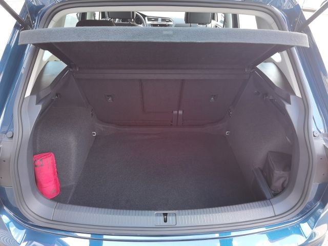 Volkswagen Tiguan 2.0 TDI Life - Samsaru's Car Outlet