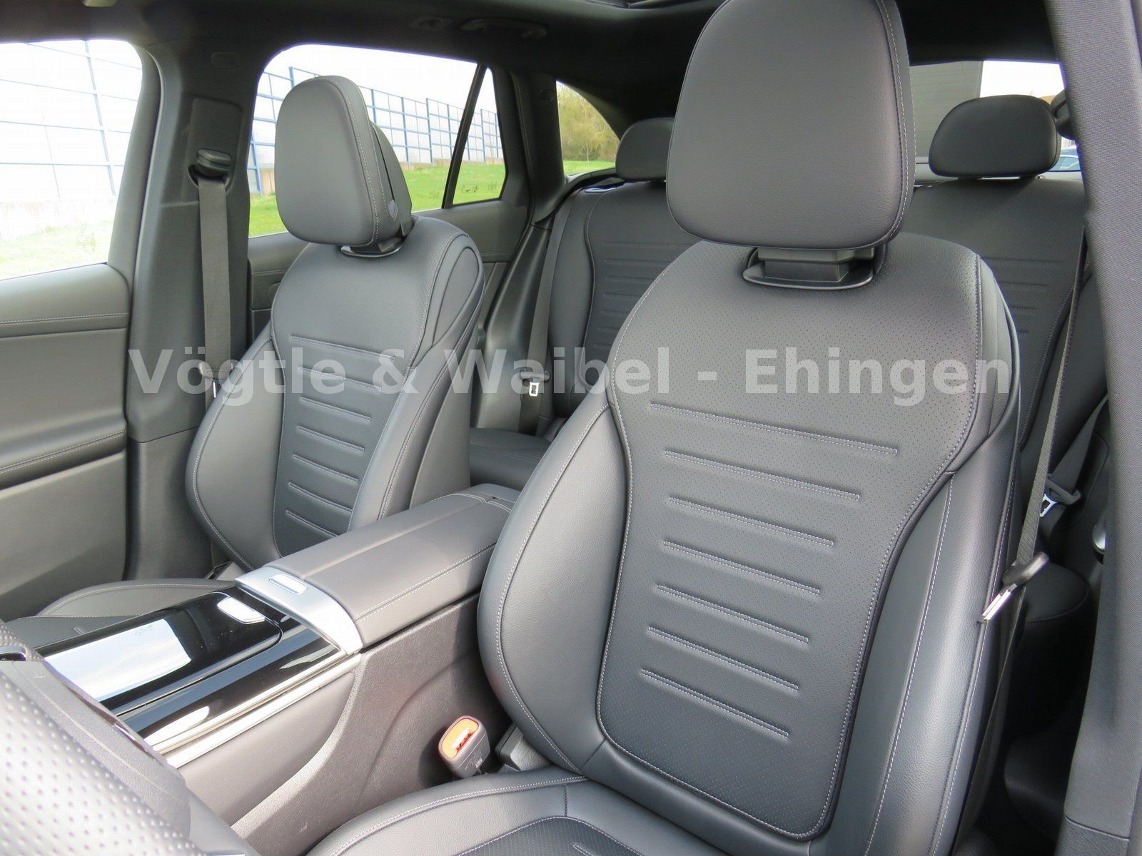 Mercedes-Benz GLC 200 4M AMG-ADVANCED-PLUS - Samsaru's Car Outlet
