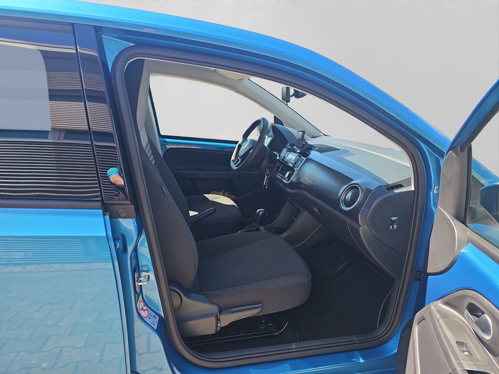 Volkswagen up! e-Up! - Samsaru's Car Outlet