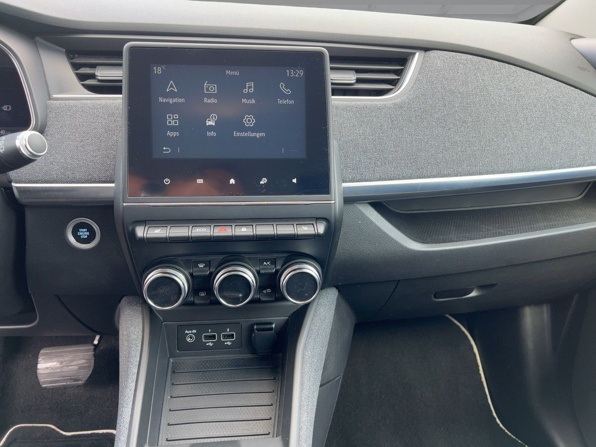 Renault ZOE INTENS R135 - Samsaru's Car Outlet