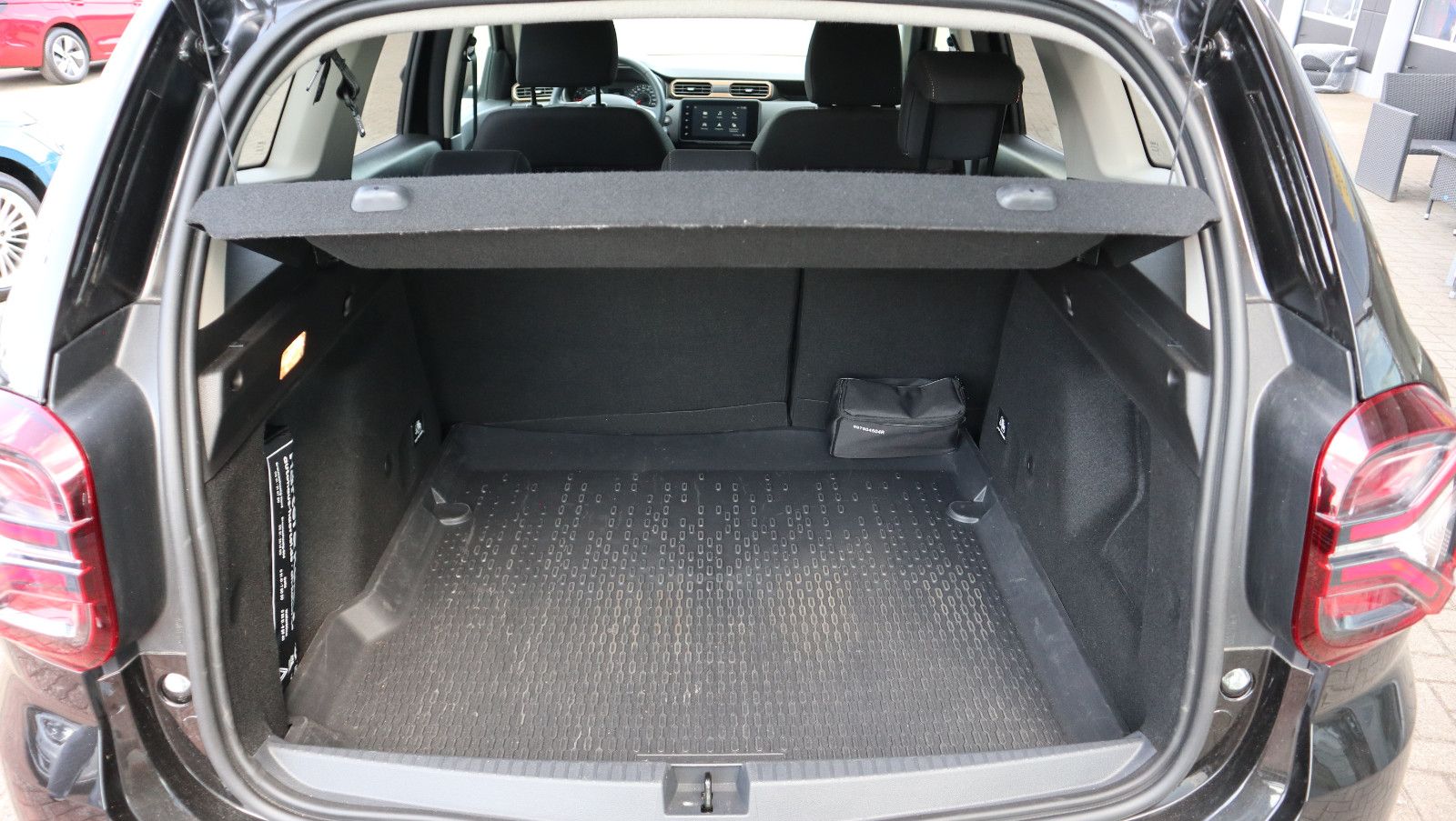 Dacia Duster II Extreme - Samsaru's Car Outlet