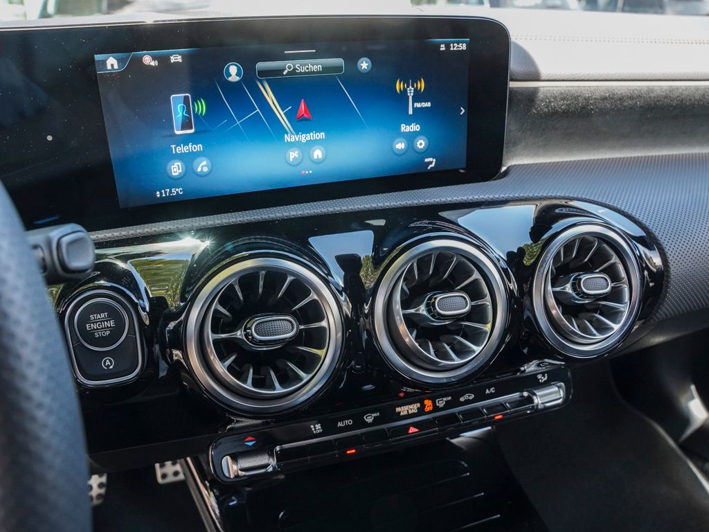 Mercedes-Benz CLA 250 4M AMG-LINE - Samsaru's Car Outlet