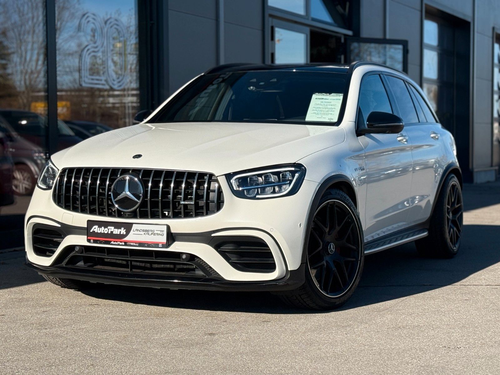 Mercedes-Benz GLC 63S AMG 4MATIC AERO DRIVER LED 21" PANO 360°