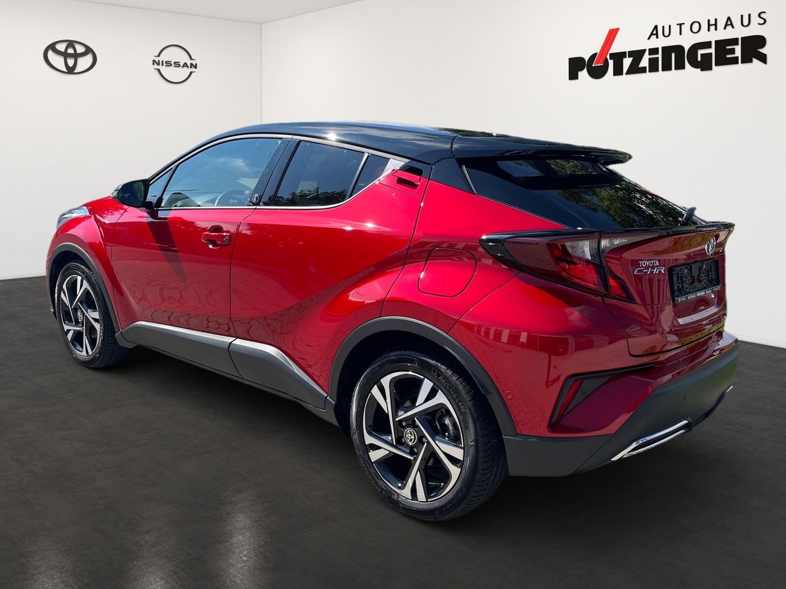 Toyota C-HR 2.0 Hybrid - Samsaru's Car Outlet