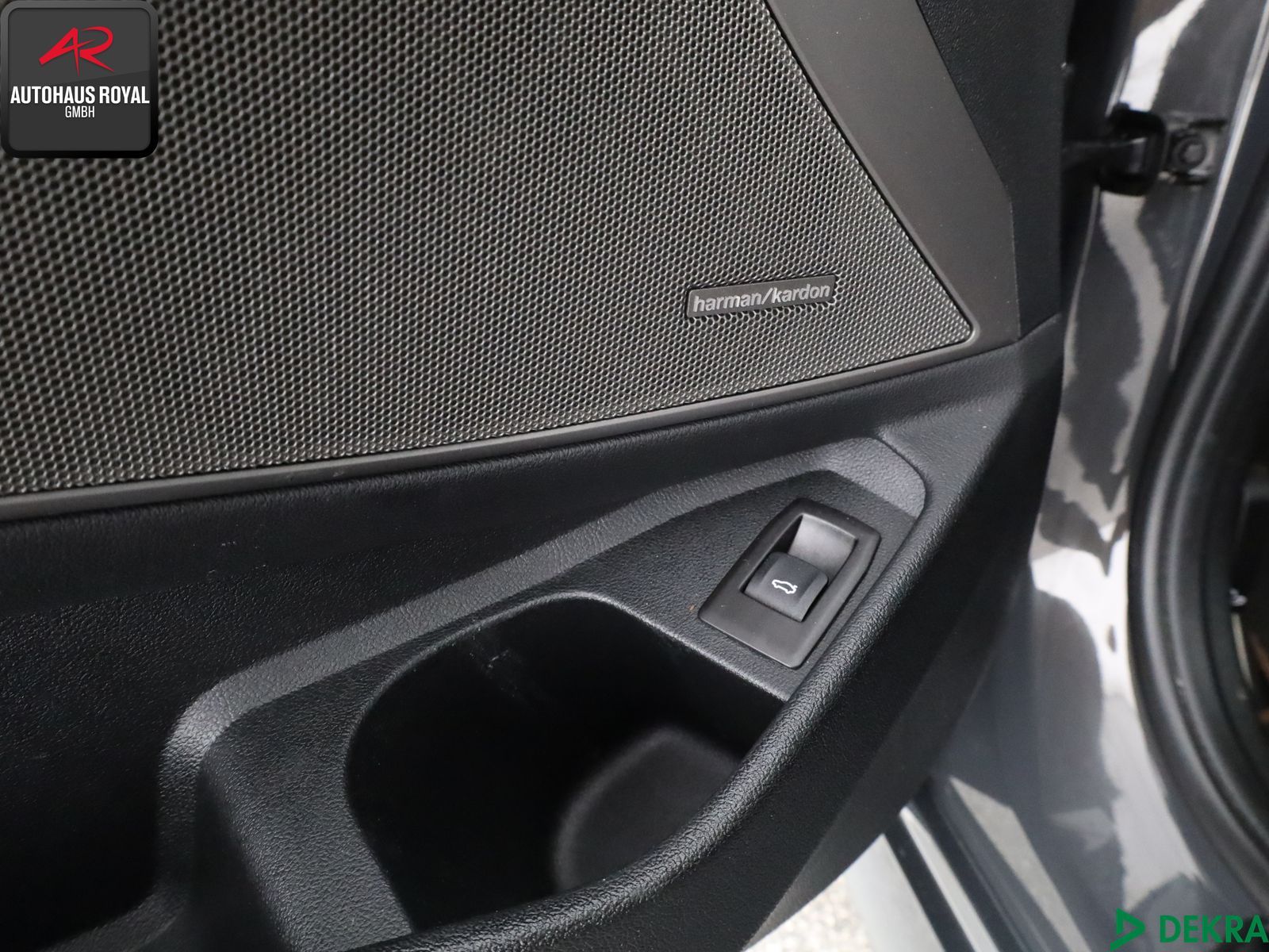 BMW 330 d xDrive M SPORT - Samsaru's Car Outlet