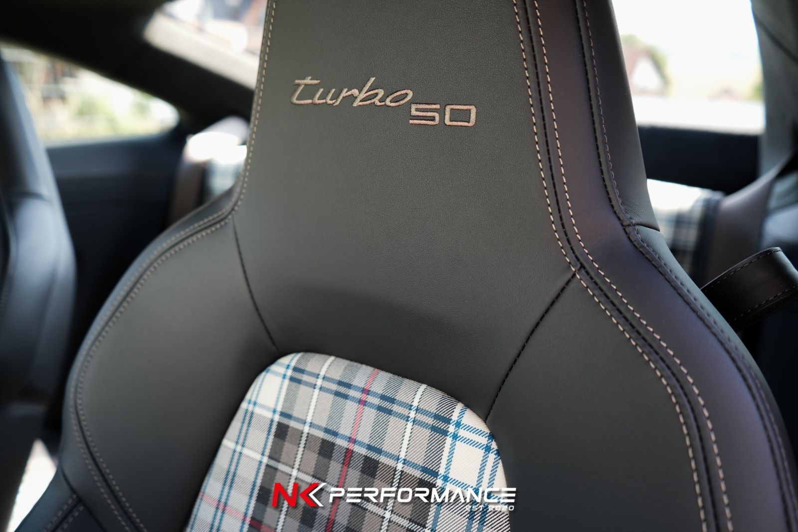 Porsche 992 Turbo 50 Jahre/ HERITAGE / ARKTIKGRAU