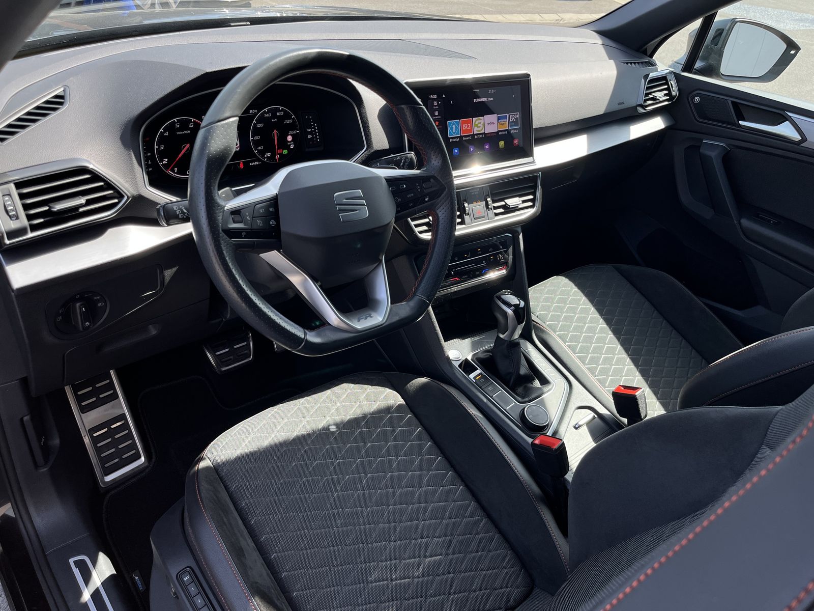 Seat Tarraco 1.5 TSI DSG FR AHK Navi ACC LED RFK 4xSH