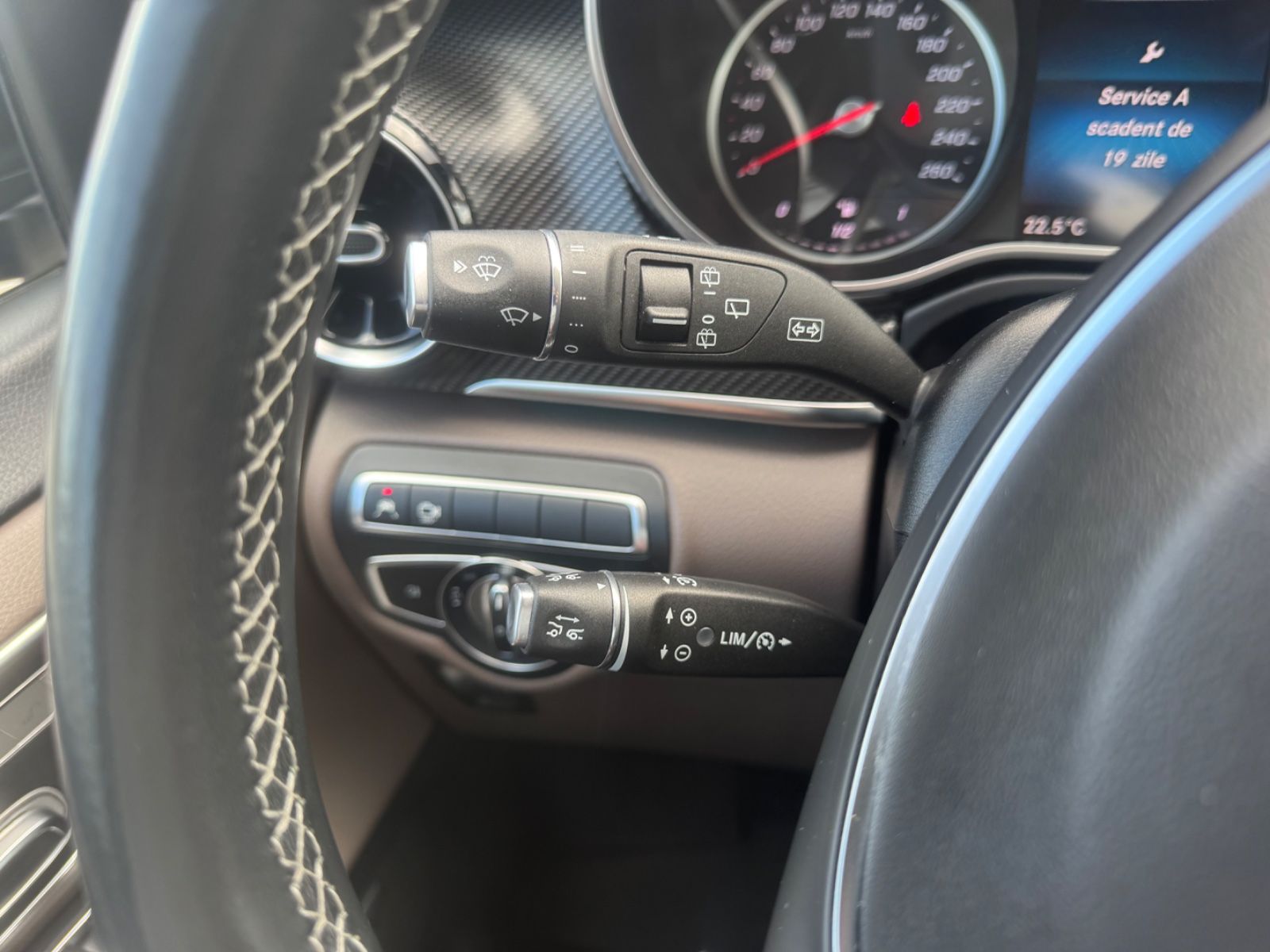 Mercedes-Benz V 250 d EXCLUSIVE EDITION - Samsaru's Car Outlet