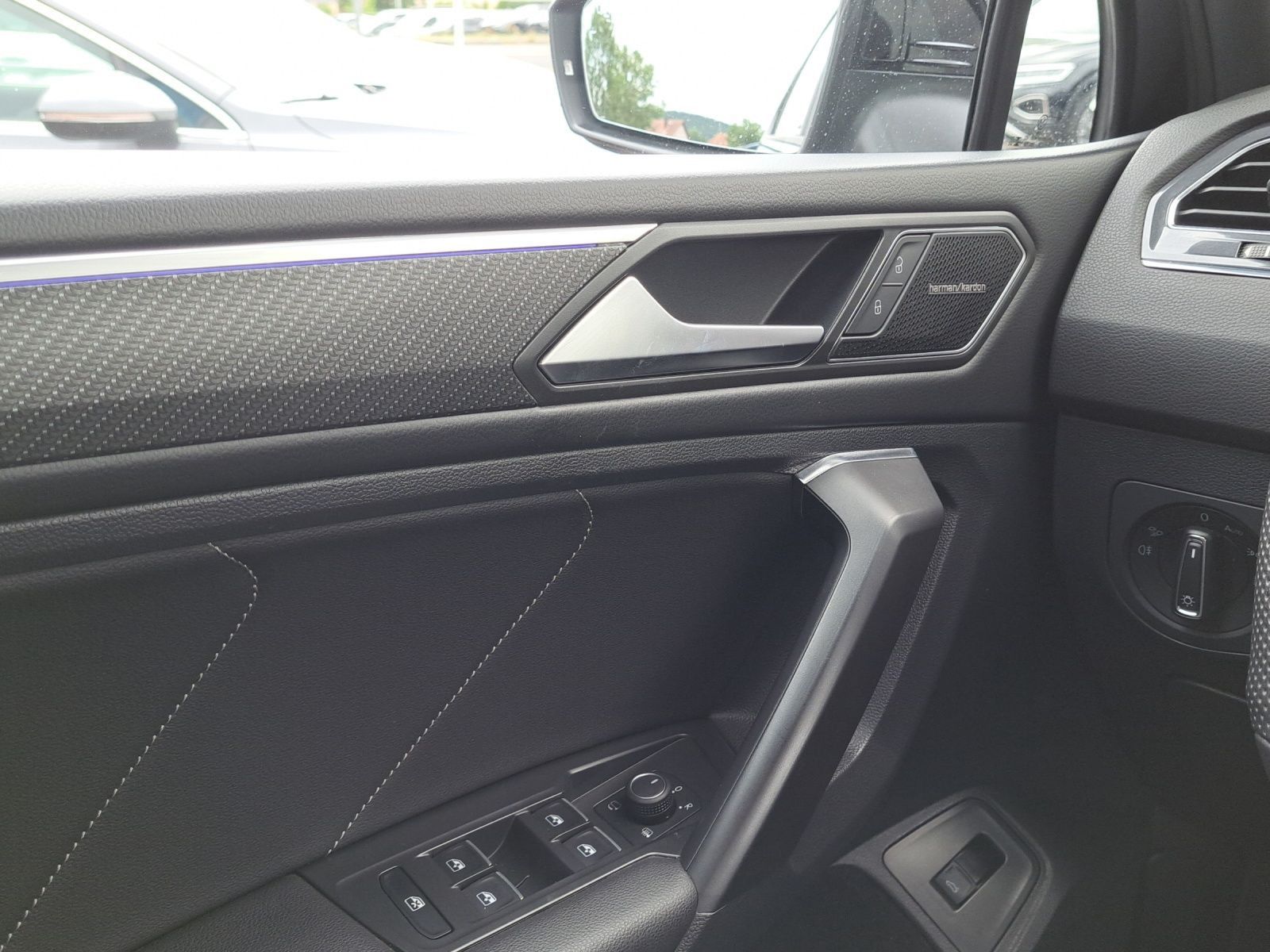 Volkswagen Tiguan Allspace 2.0 TDI R-Line 4M*Matrix*H&K*HuD