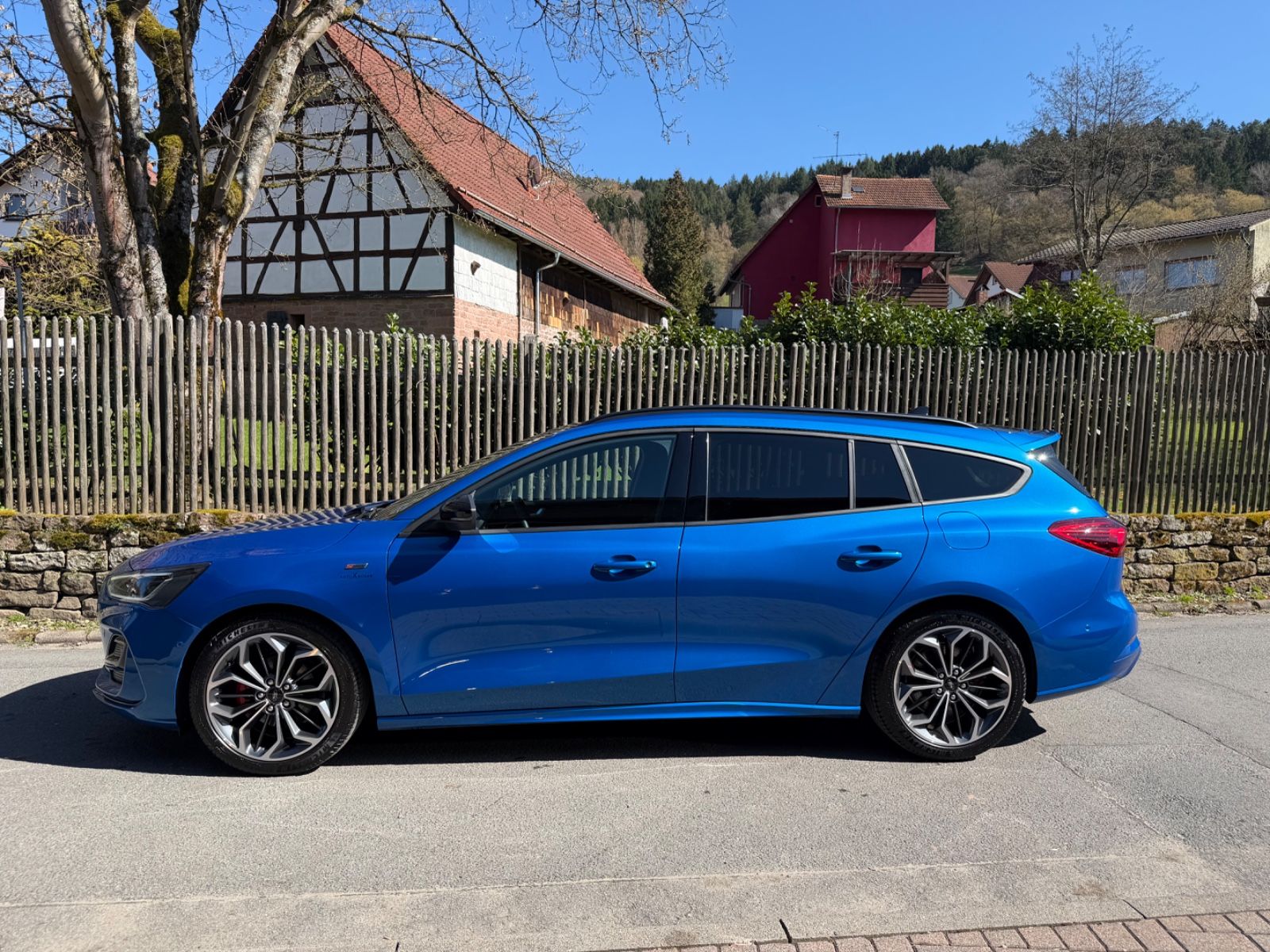 Ford Focus ST-Line X Aut.*ACC*B&O*LED-MATRIX*SHZ*