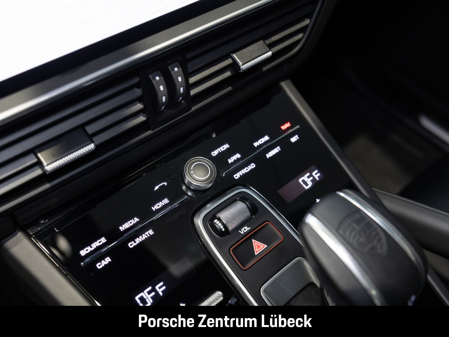 Porsche Cayenne S Coupe Hinterachslenkung Head-Up