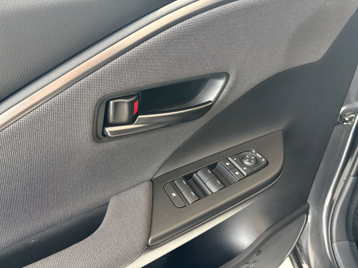 Toyota C-HR 1.8 Hybrid Team D *Technik-Paket*CAM*SHZ*AC