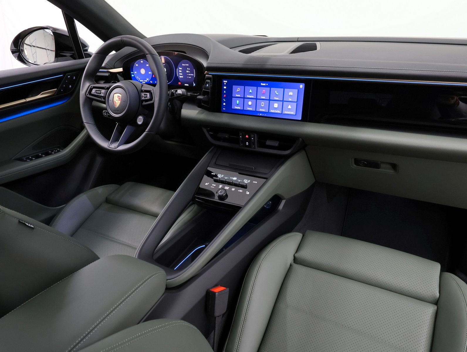 Porsche Macan Electric 4