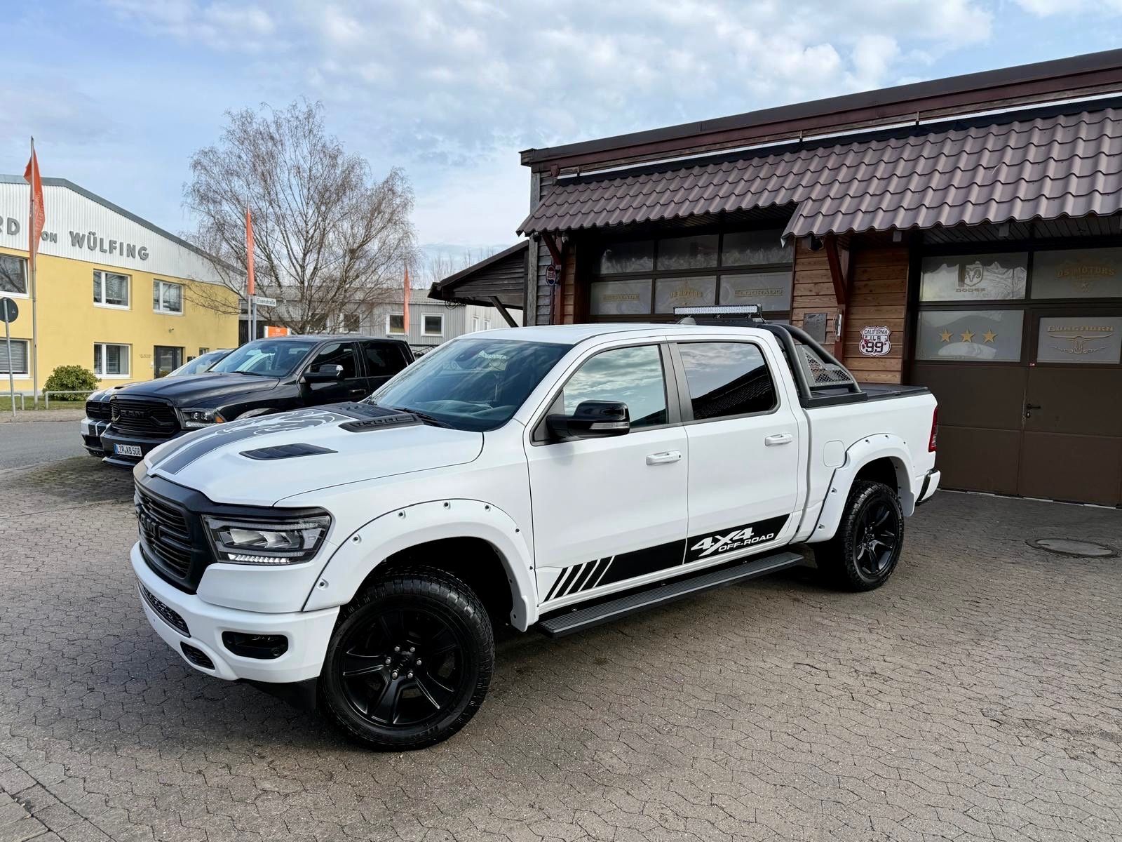 Dodge LPG*SPORT*ROLLBAR*OFFROAD*AHK*NAVI*4X4*GARANTIE