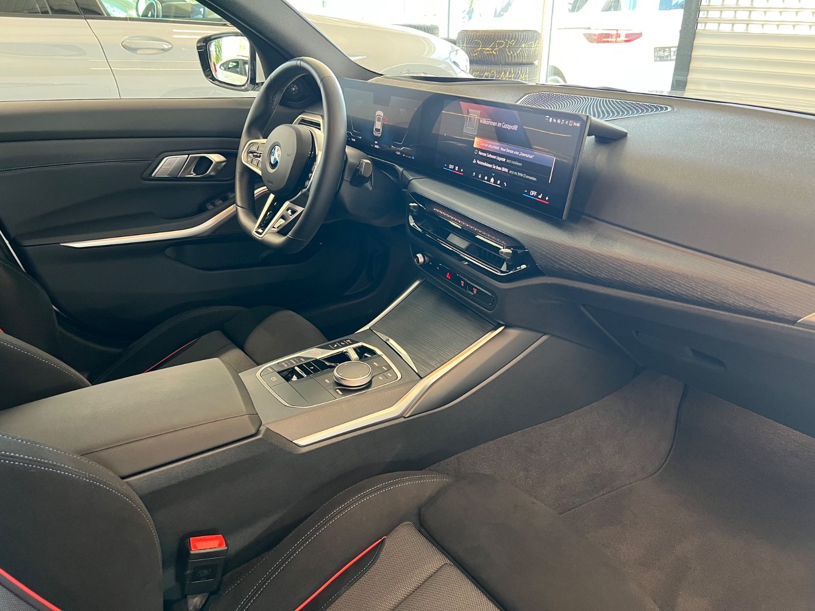 BMW 320 d xDrive Touring M Sport Pro Paket / H&K