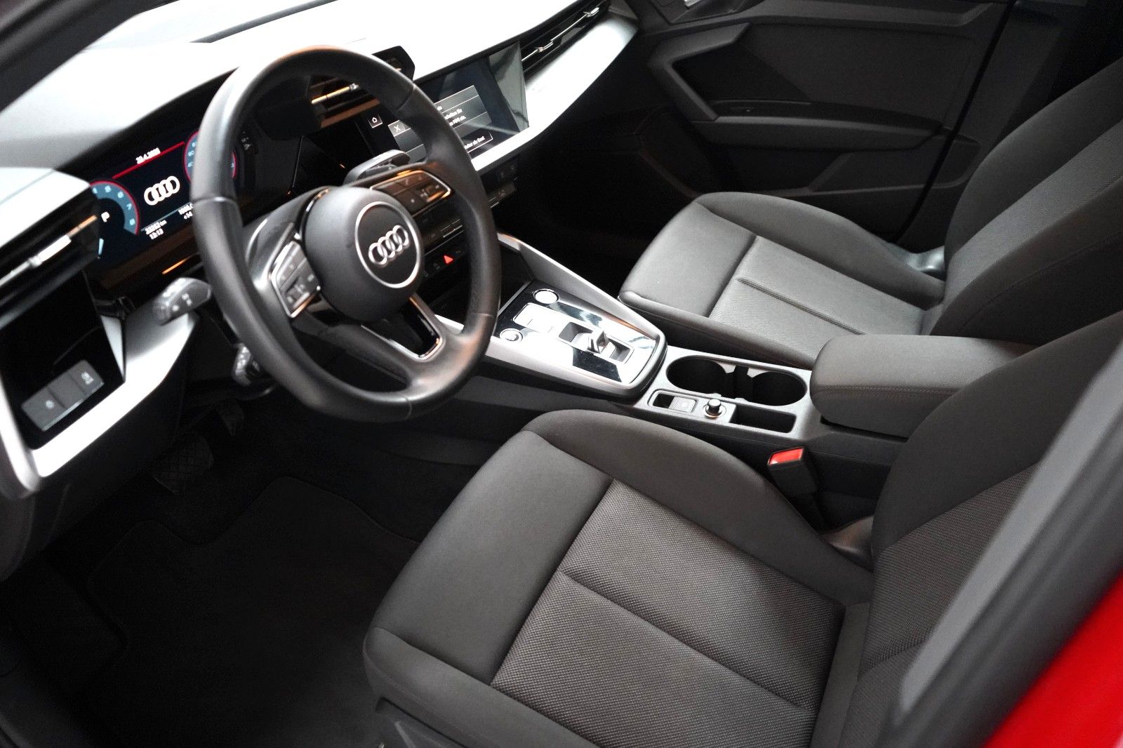 Audi A3 Spbg 30 TFSI Advanced - Samsaru's Car Outlet