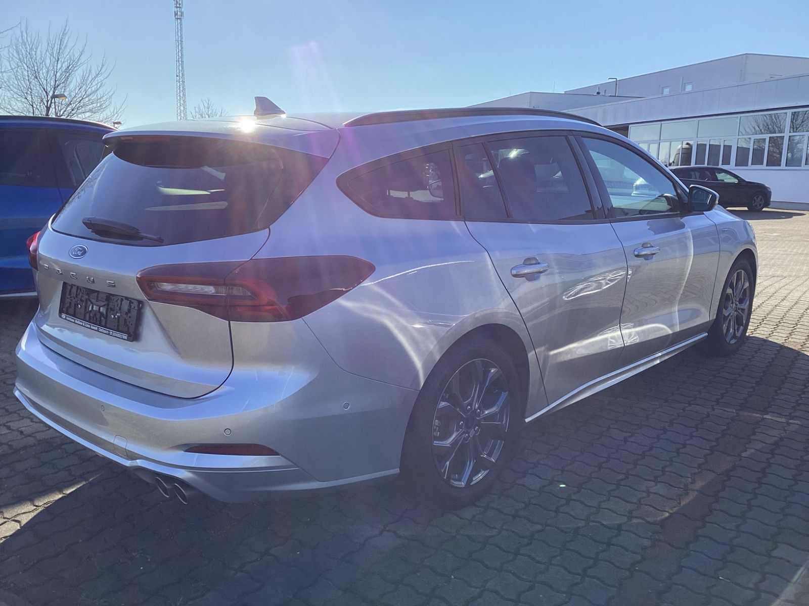 Ford Focus Turnier ST-Line X, AHK / ACC / WinterP./