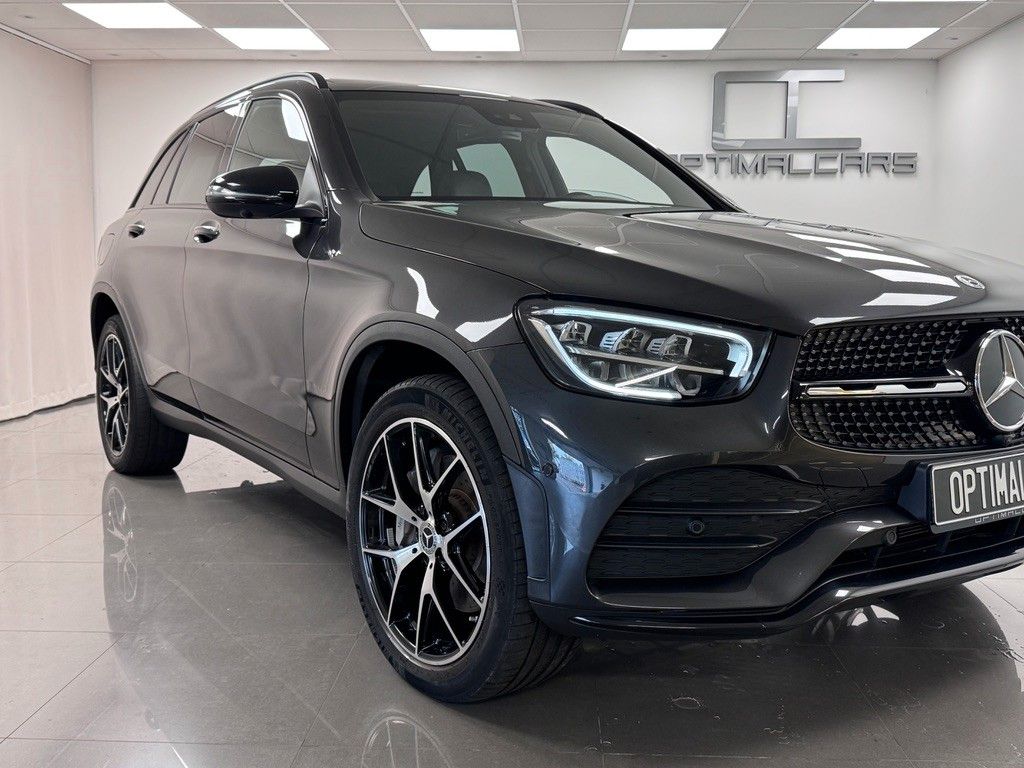 Mercedes-Benz GLC 300 e 4M AMG Pano Premium NP: 36.792€