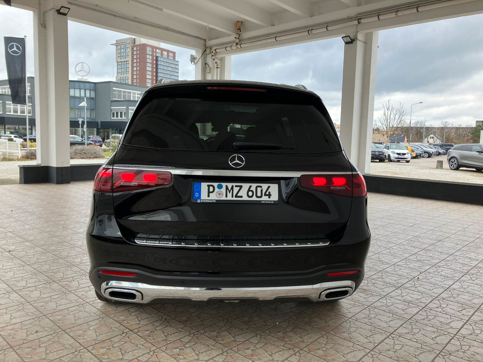 Mercedes-Benz GLS 450 d 4M AMG Line - Samsaru's Car Outlet