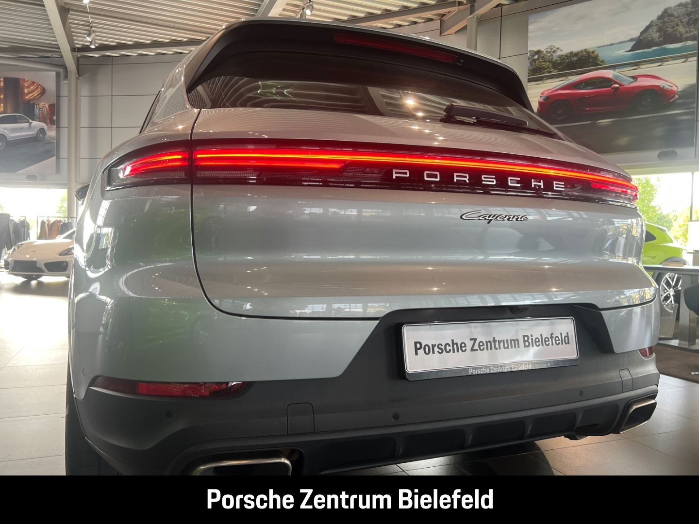 Porsche Cayenne E-Hybrid HA-Lenkung InnoDrive Soft-Close