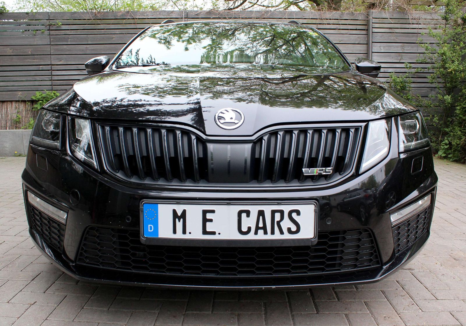 Skoda Octavia RS 4x4 - Samsaru's Car Outlet