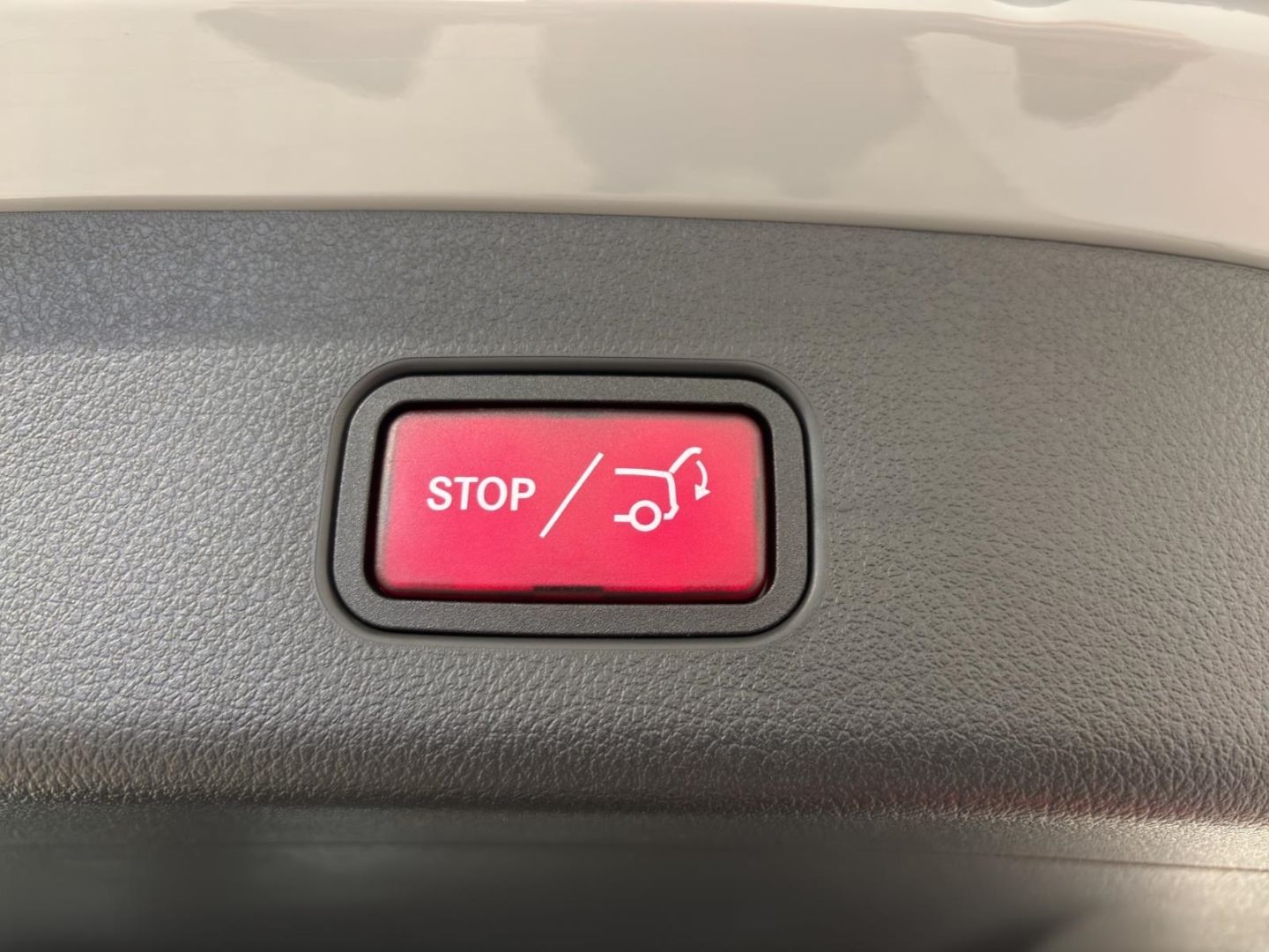 Mercedes-Benz GLC 300 d 4M AMG LINE ADVANCED PLUS AHK+PANO+360