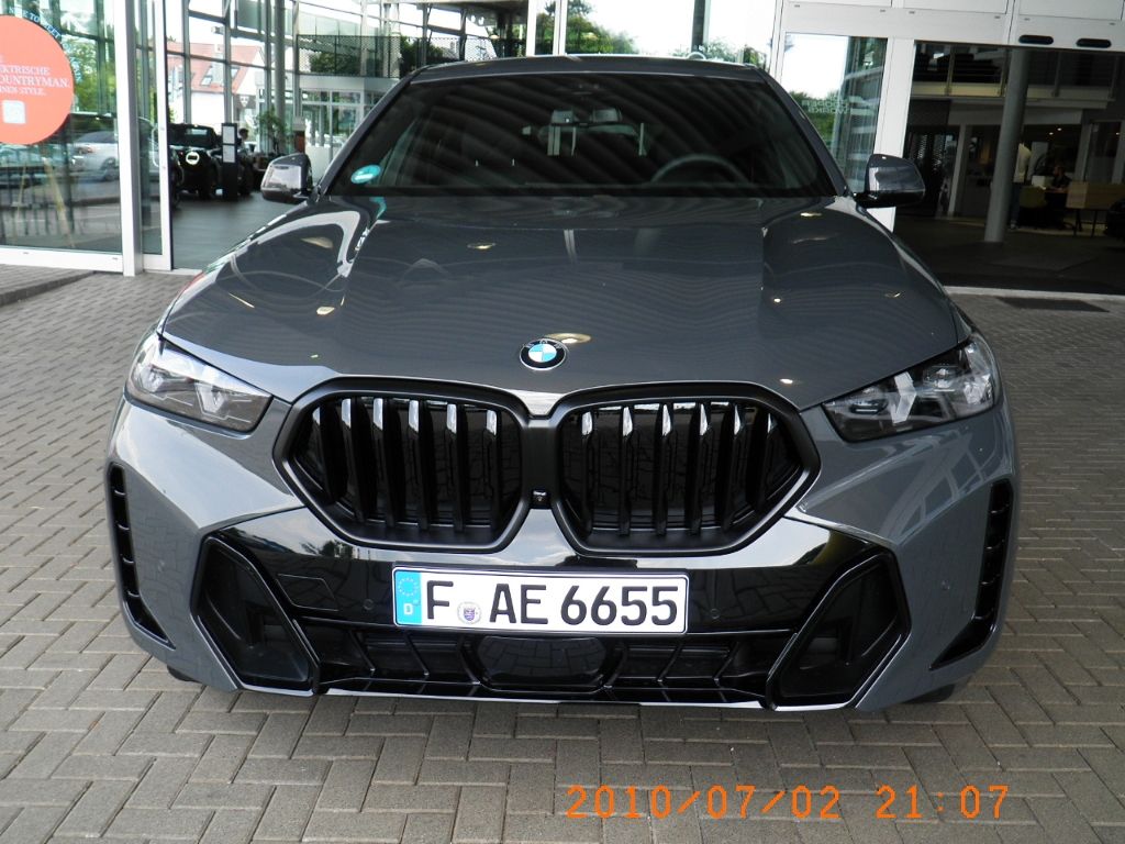 BMW X6 xDrive 40d M Sport Sportpaket HUD AD AHK-klap