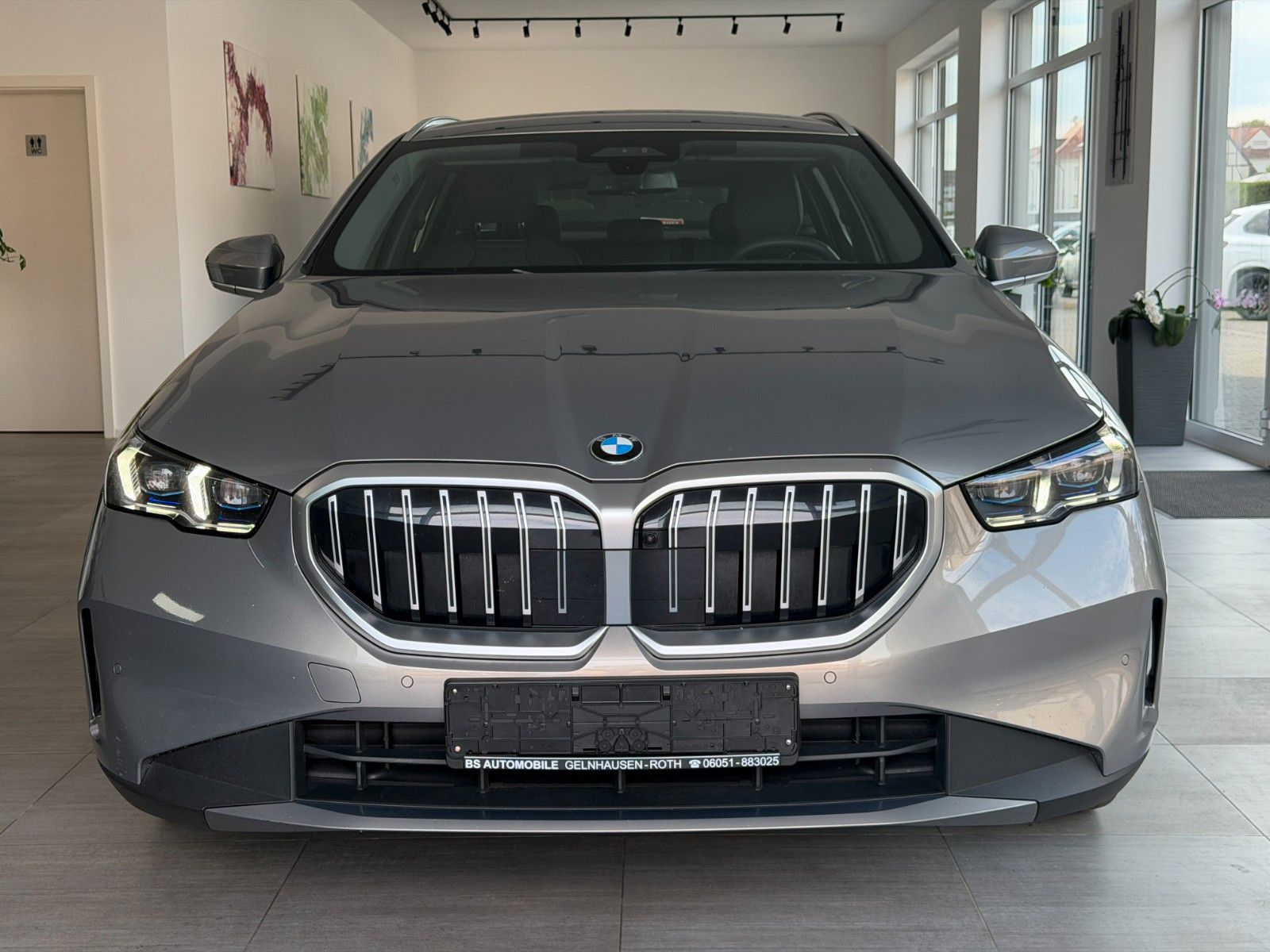 BMW 520d xDrive / AHK / 360° / Abstandtemp. / H&K