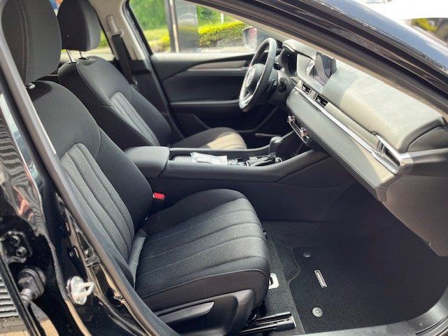 Mazda 6 2.5L SKYACTIV G EXCLUSIVE-LINE WINTERRÄDER