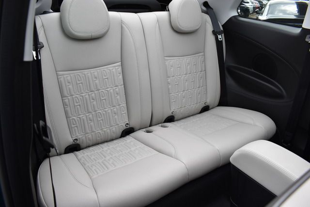 Fiat 500e Cabrio - Samsaru's Car Outlet