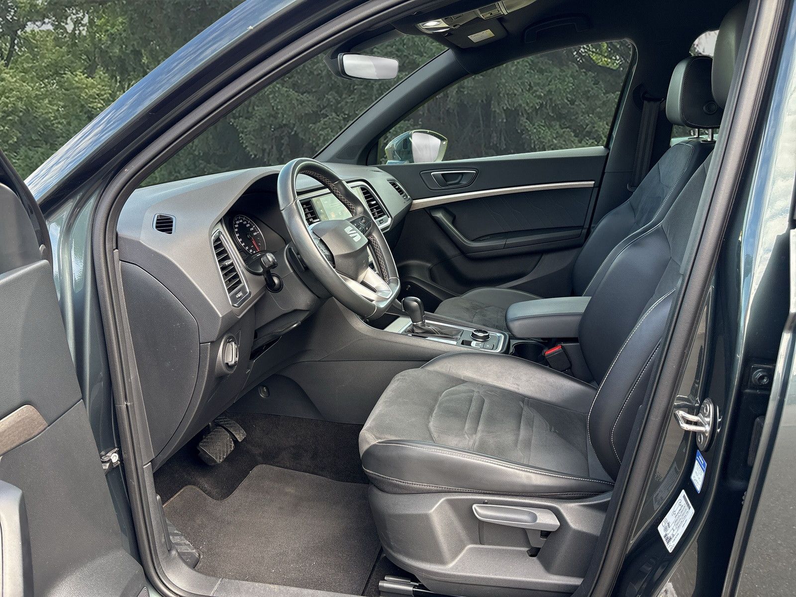 Seat Ateca Xperience 2.0TDI AHK LED DAB