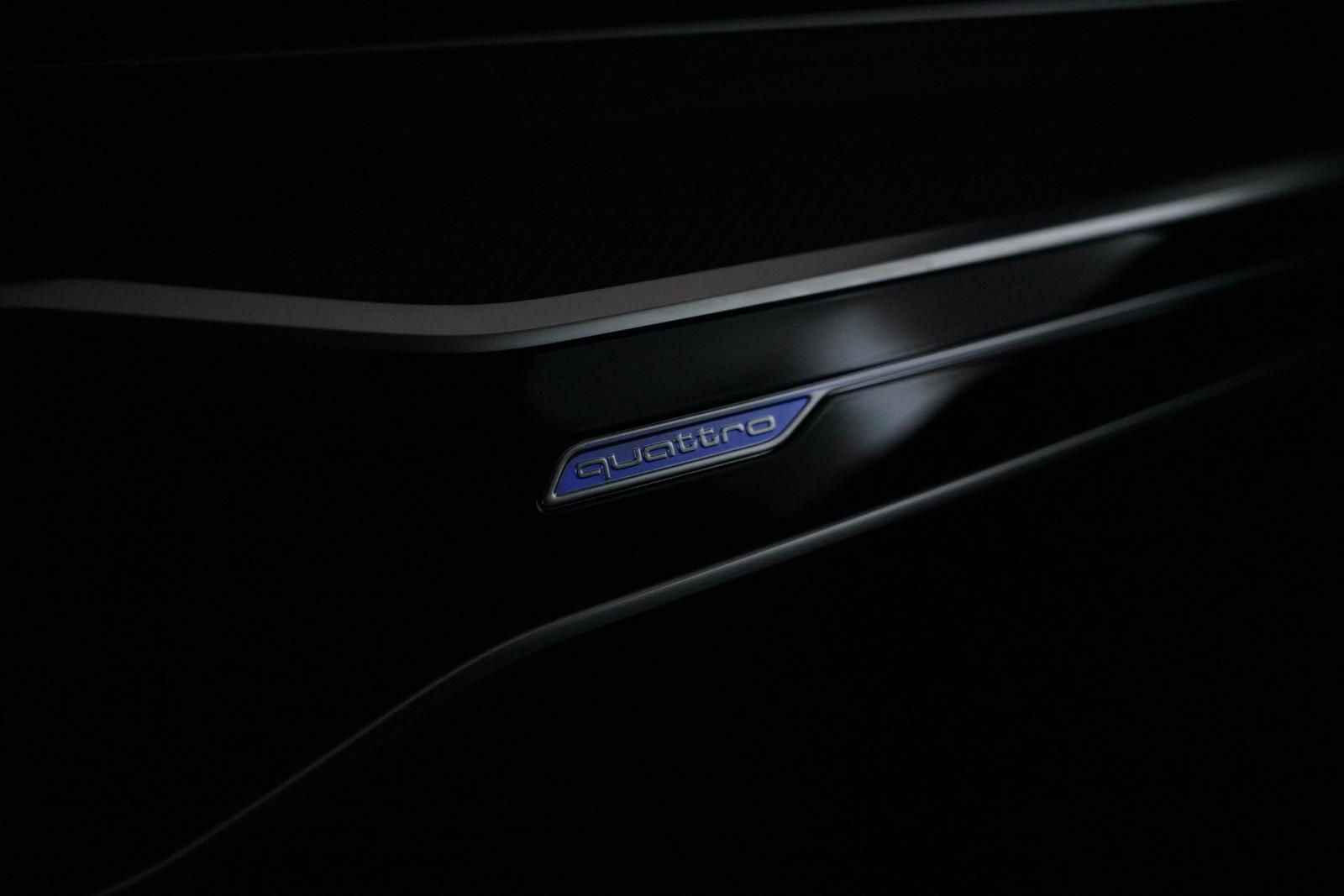 Audi RS6 EINZIGARTIGE AUSSTATTUNG AUDI EXCLUSIVEuvm