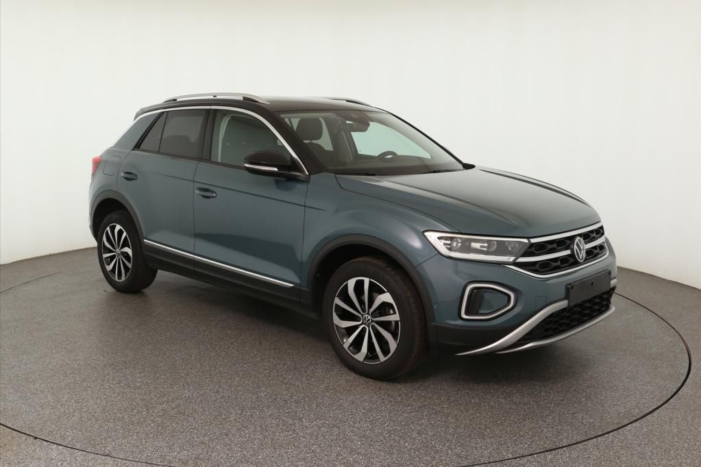 Volkswagen T-Roc Style 1.5 TSI - Samsaru's Car Outlet