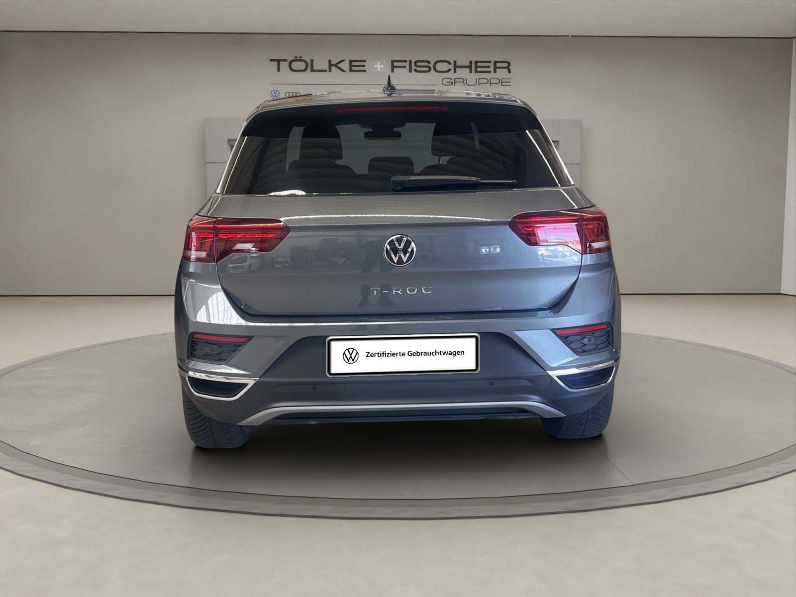 Volkswagen T-Roc 1.5 TSI Sport - Samsaru's Car Outlet