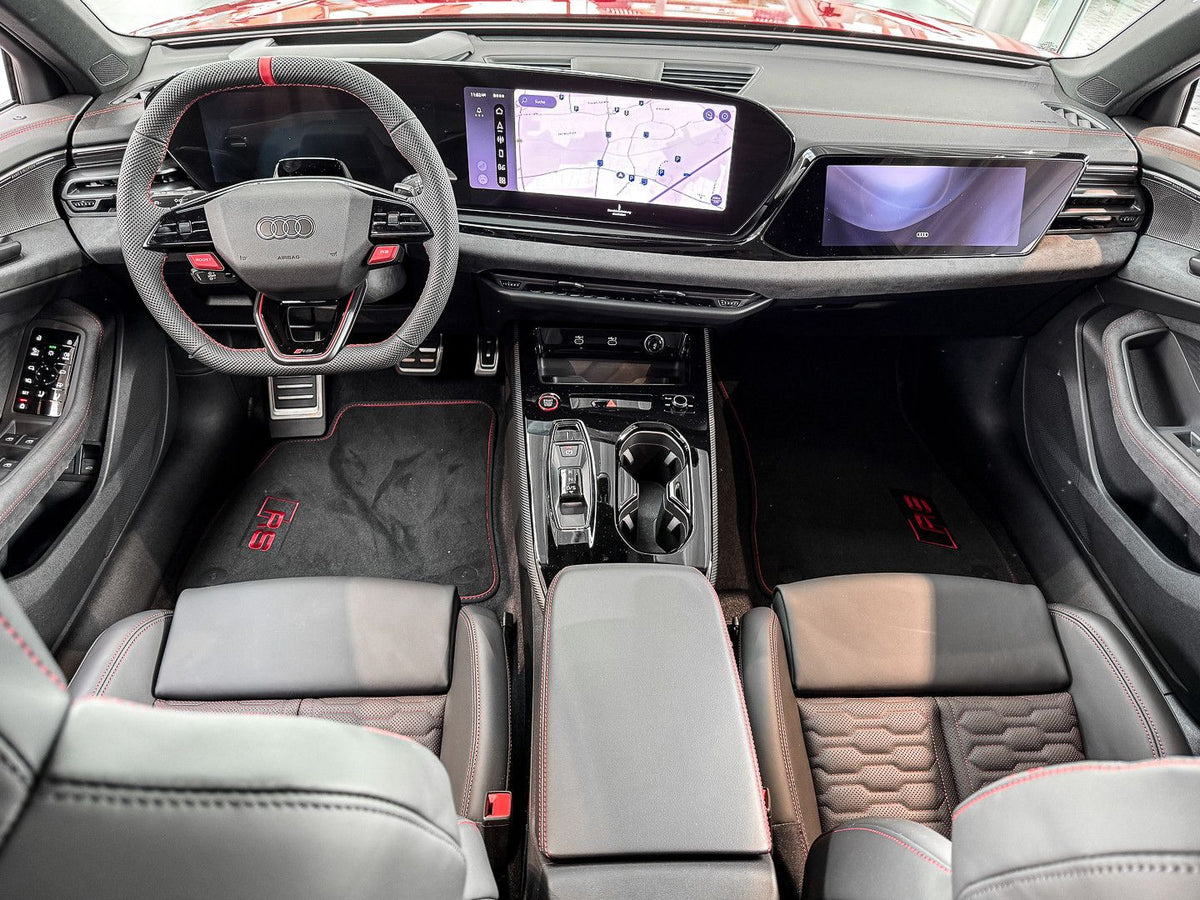 Audi RS5 Sedan