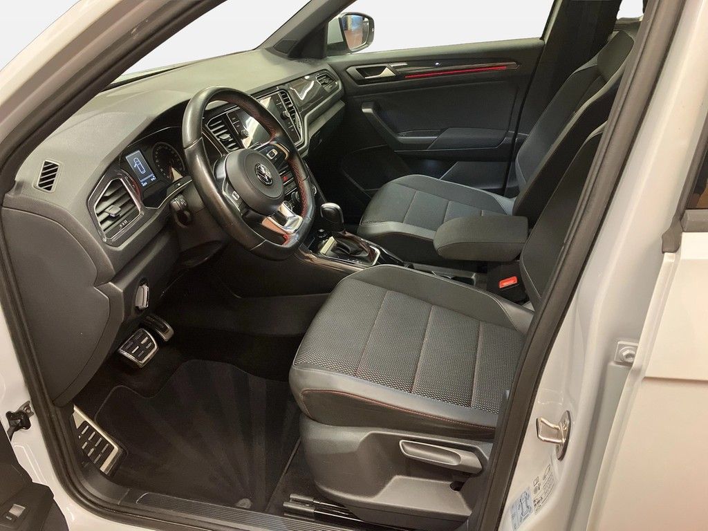 Volkswagen T-Roc 1.5 TSI DSG Sport - Samsaru's Car Outlet