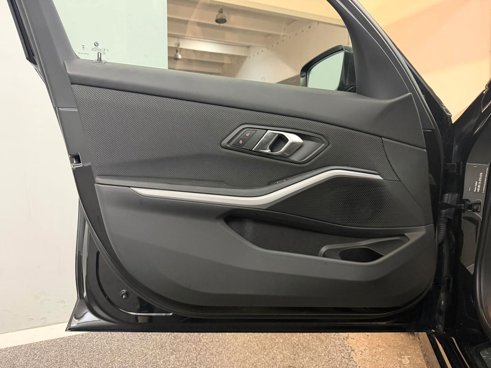 BMW 320 d xDrive Limo*1.HD*U-FREI*BMW-GARANTIE*
