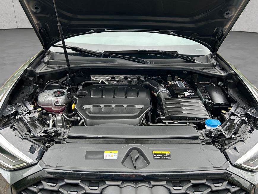Audi Q3 45 TFSI Sportback quattro S line - Samsaru's Car Outlet