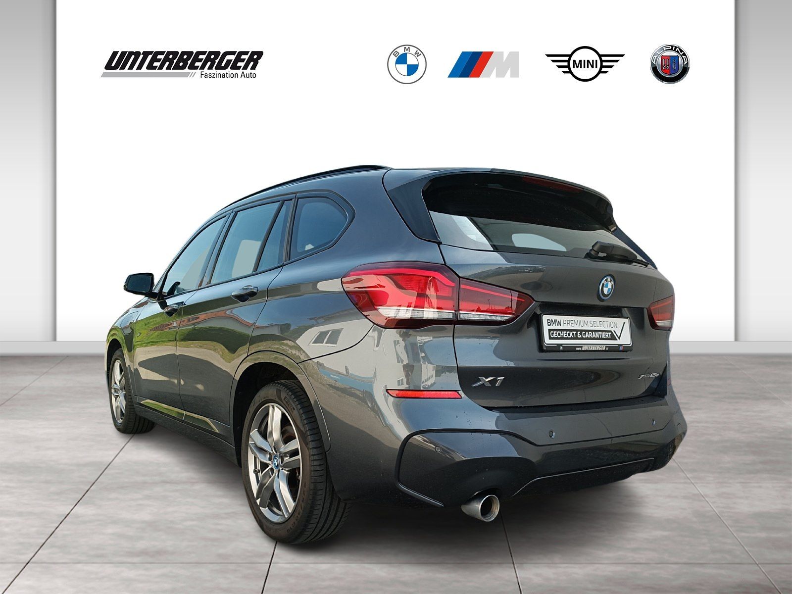 BMW X1 xDrive25e M Sportpaket - Samsaru's Car Outlet