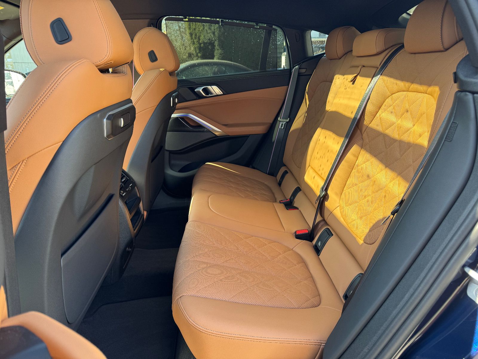 BMW X6 30d M Sport Pro - Samsaru's Car Outlet