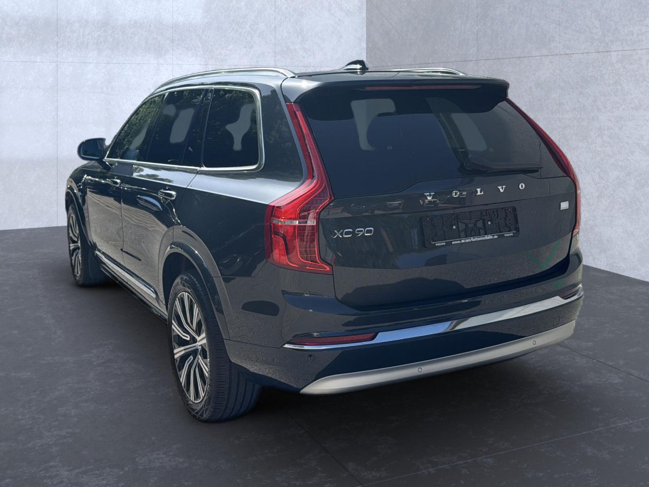 Volvo XC 90 Plus Bright Recharge Plug-In Hybrid AWD