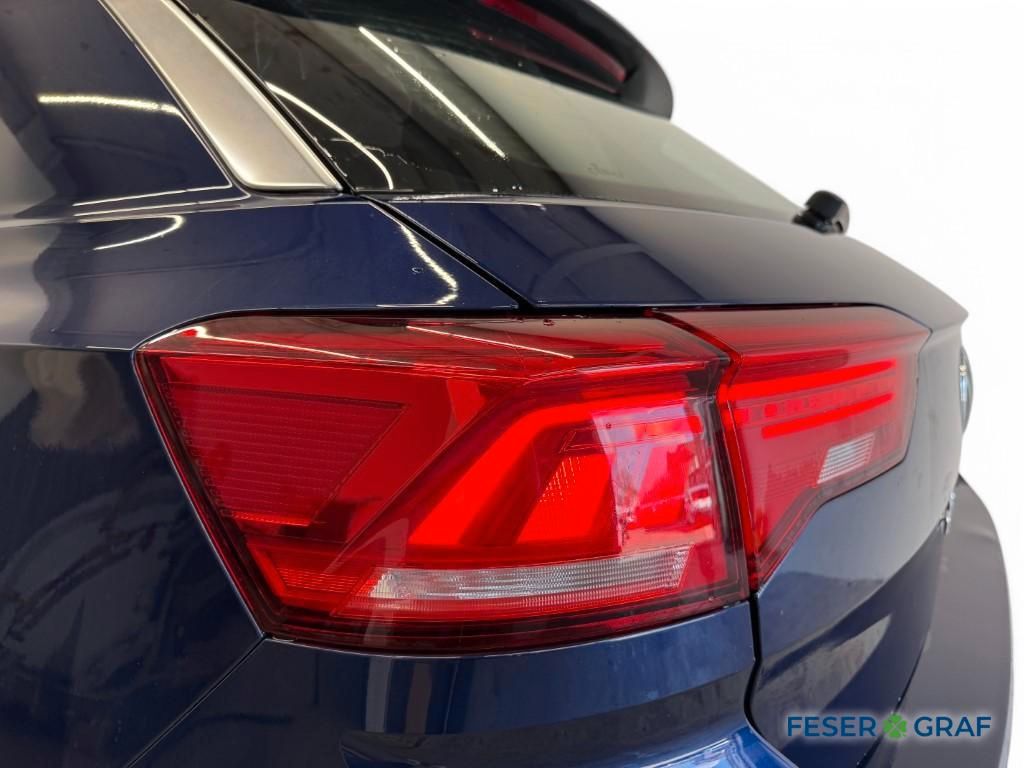 Volkswagen T-Roc Style 1.5 TSI - Samsaru's Car Outlet