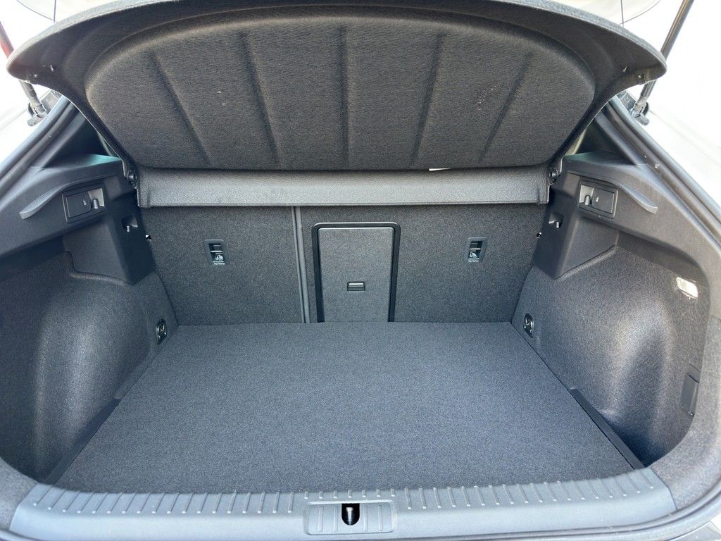 Cupra Formentor e-Hybrid 1.4 TSI DSG - Samsaru's Car Outlet