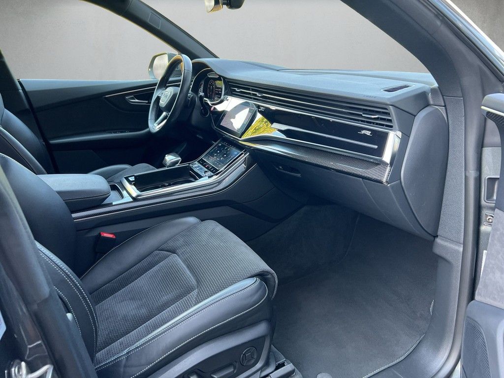 Audi Q8 55 TFSI quattro competition plus *S line*AHK*