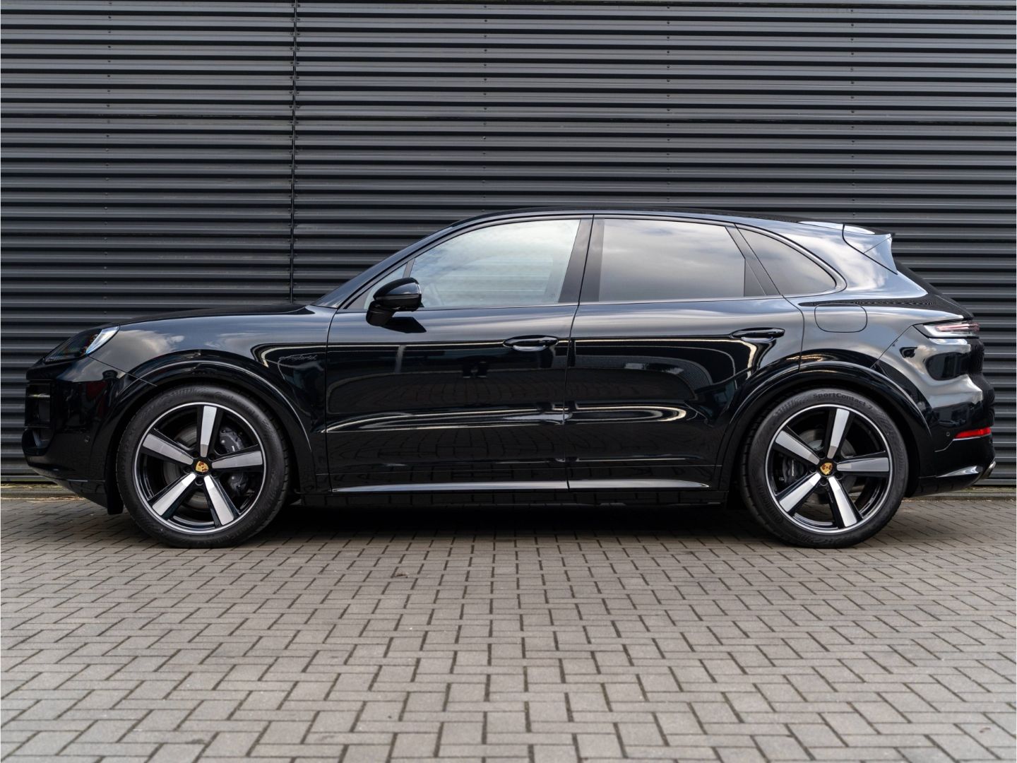Porsche Cayenne E-Hybrid 22'', BOSE, Anhängerkupplung
