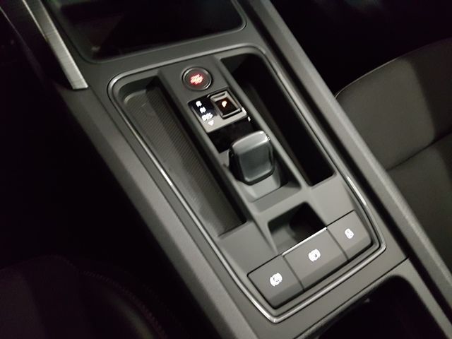 Cupra Leon Sportstourer 1.5 eTSI DSG - Samsaru's Car Outlet