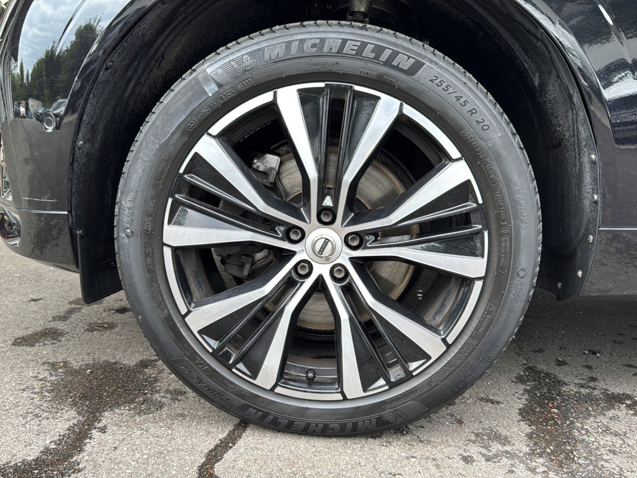 Volvo XC 60 Ultimate Dark AWD Bluetooth Navi LED Klima